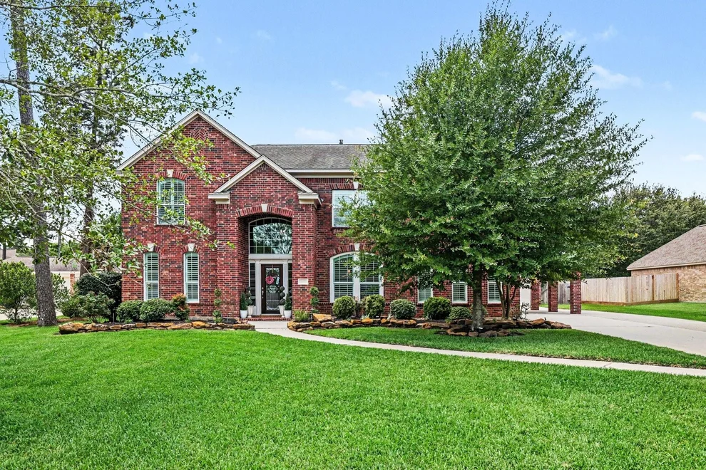 Unit for sale at 29511 Orchard Grove Drive, Tomball, TX 77377