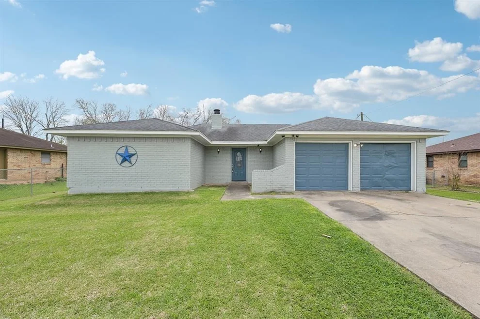 Unit for sale at 243 Schley Street, Richwood, TX 77531