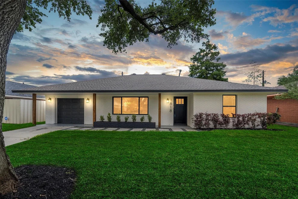 Unit for sale at 1818 Watercrest Drive, Houston, TX 77008