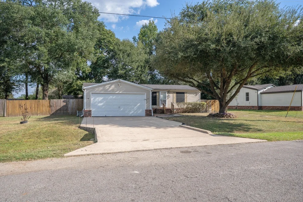 Unit for sale at 16263 Kanani Court, Conroe, TX 77302