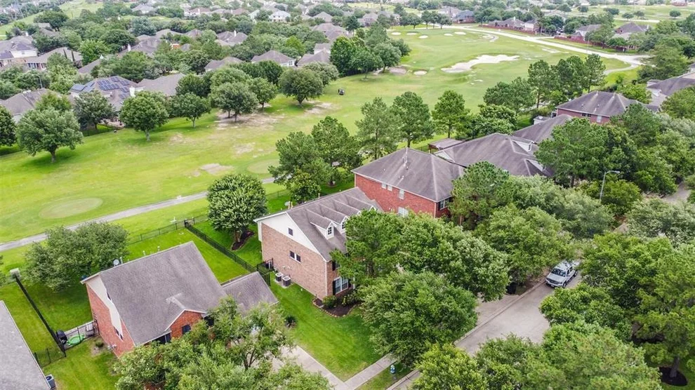 Unit for sale at 16734 Sonoma Del Norte Drive, Houston, TX 77095
