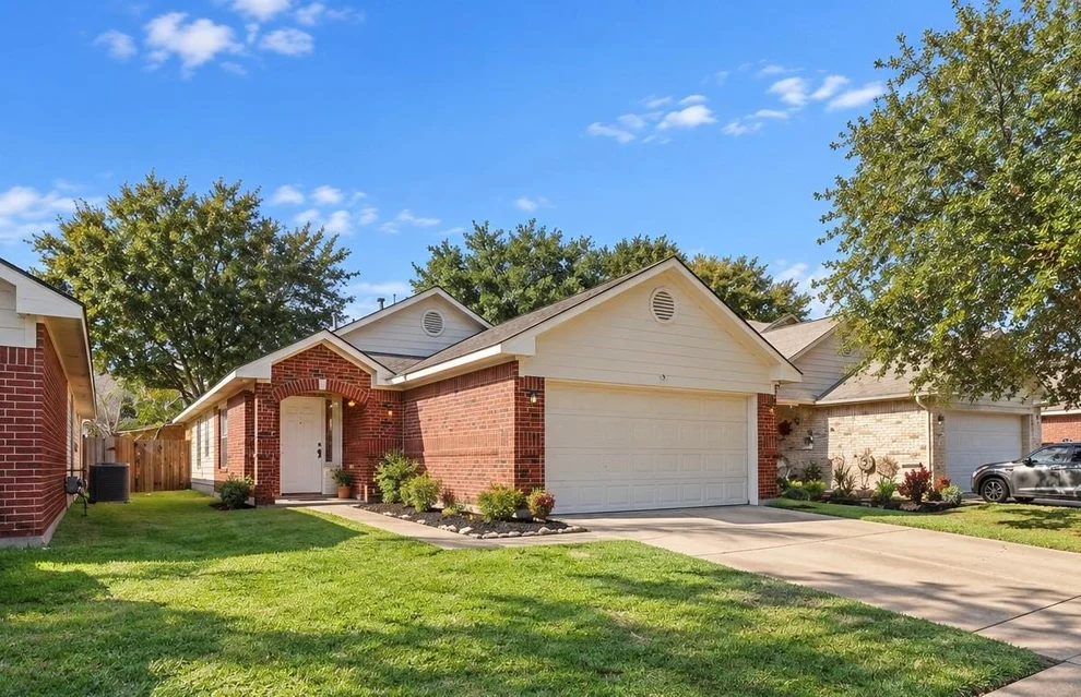 Unit for sale at 7323 Parkland Manor Drive, Cypress, TX 77433