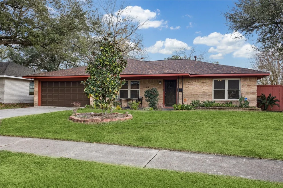 Unit for sale at 11519 Endicott Lane, Houston, TX 77035