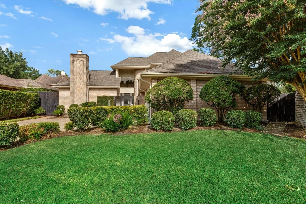 Unit for sale at 1251 Trace Drive, Houston, TX 77077