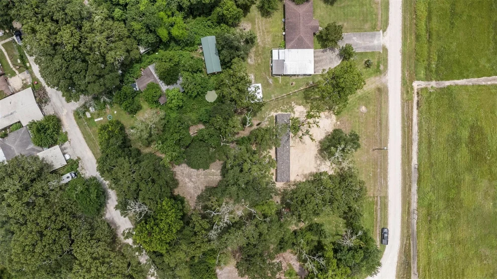 Unit for sale at 563 Cr 4019 Lot 1, Dayton, TX 77535