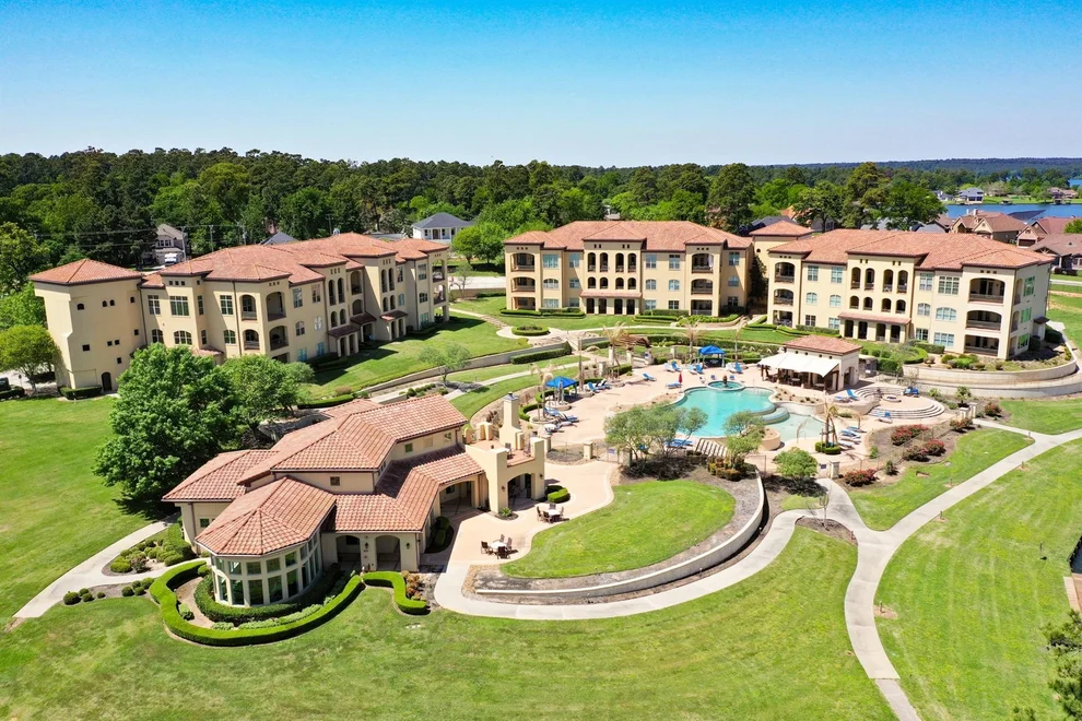 Unit for sale at 17040 W Fm 1097 Road, Montgomery, TX 77356