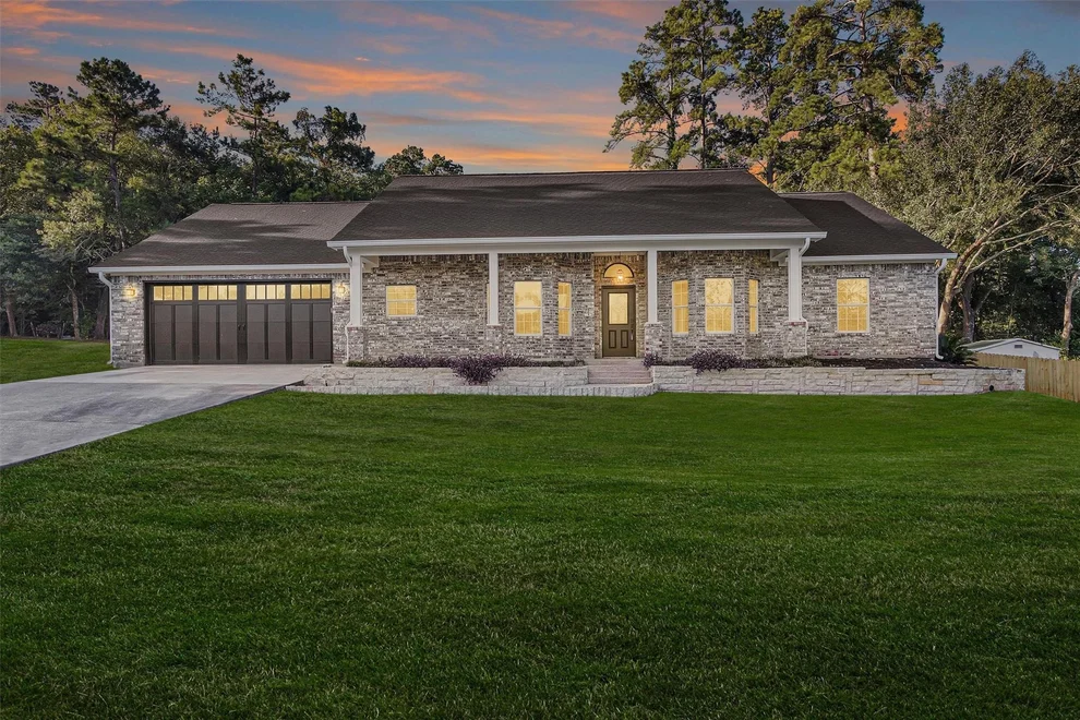 Unit for sale at 1187 Oak Lane, Conroe, TX 77316