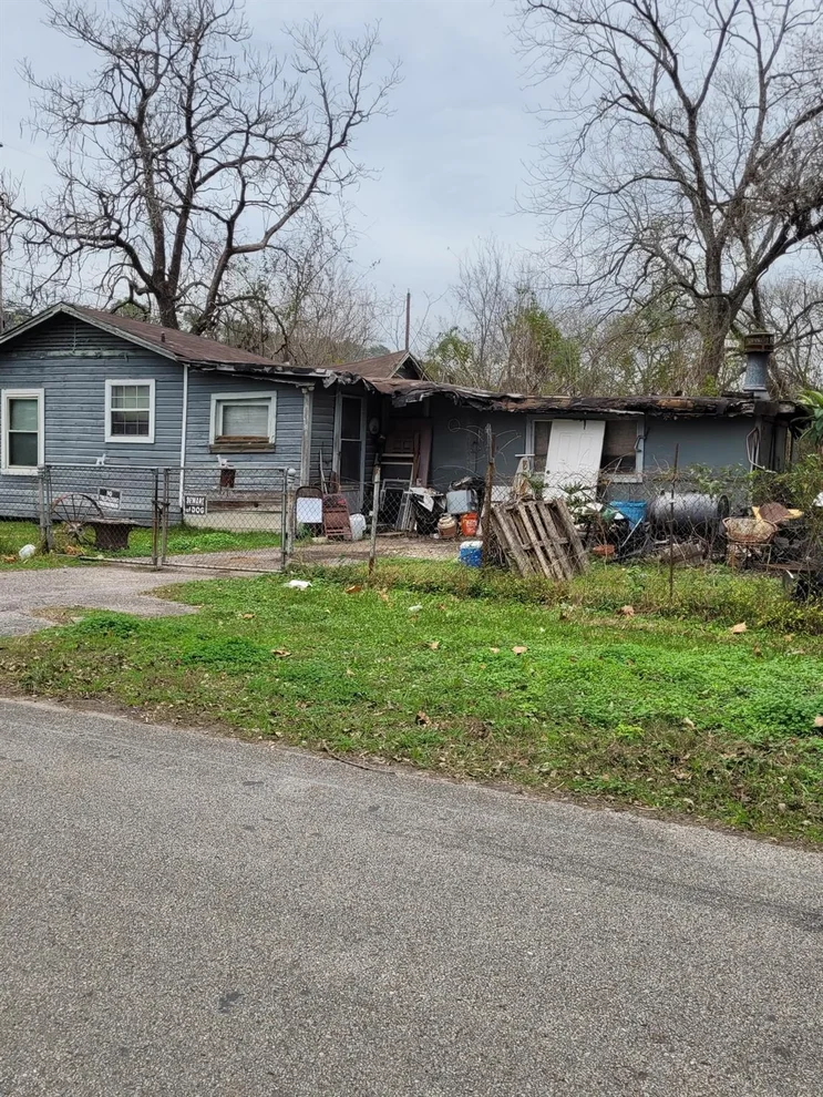 Unit for sale at 2402 Mierianne Street, Houston, TX 77093