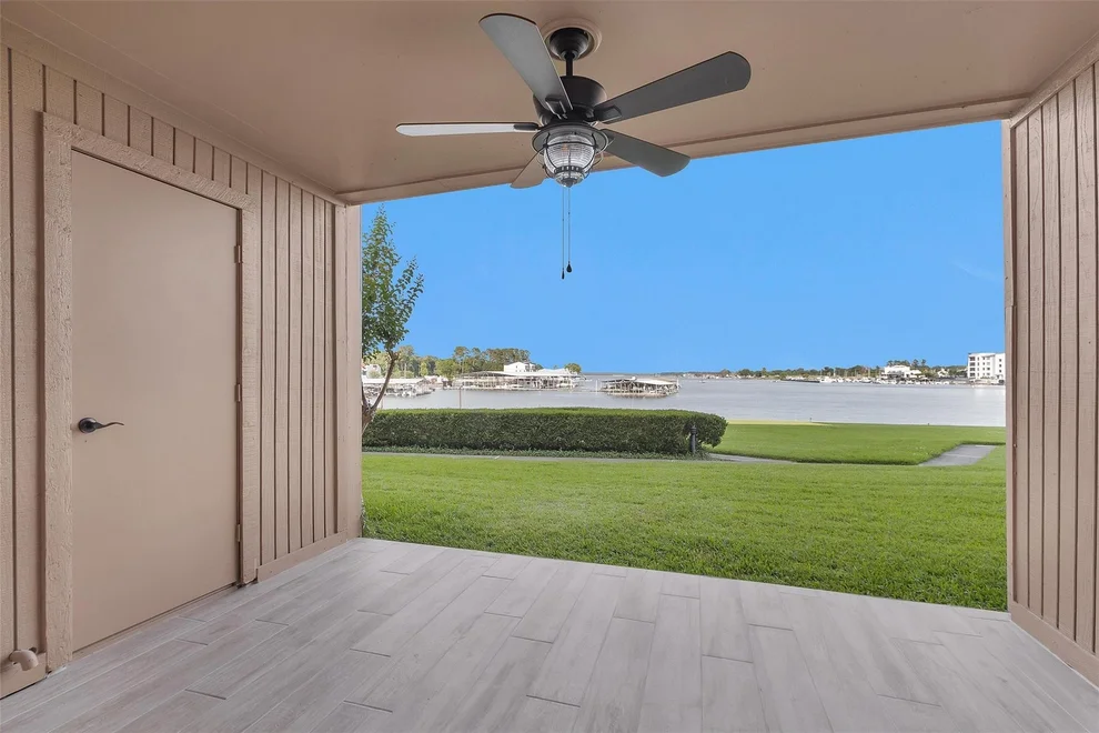 Unit for sale at 15575 Marina Drive, Conroe, TX 77356