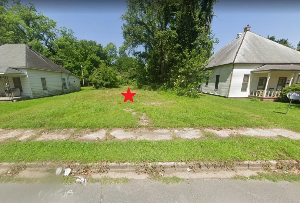 Unit for sale at 812 S Nebraska Street, Other, AR 71601