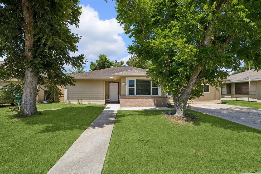 Unit for sale at 1512 Buchanan Street, Pasadena, TX 77502