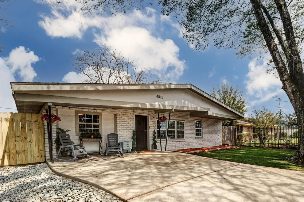 Unit for sale at 4815 Edfield Street, Houston, TX 77033
