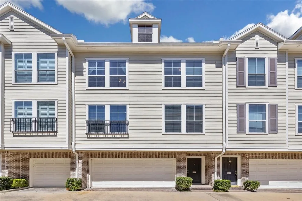 Unit for sale at 3001 Murworth Drive, Houston, TX 77025