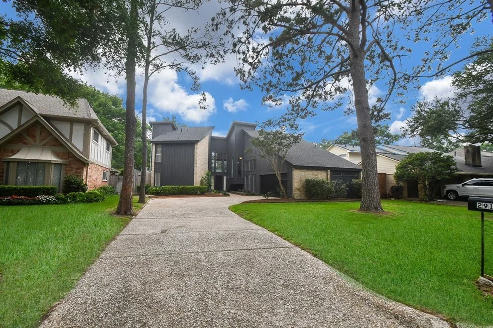 Unit for sale at 2918 Manila Lane, Houston, TX 77043