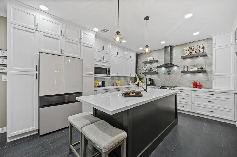 Unit for sale at 2516 Bagby Street, Houston, TX 77006