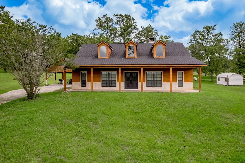 Unit for sale at 231 Dogwood Hill Trail, Groveton, TX 75845