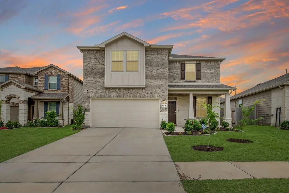 Unit for sale at 13519 Myrtle Gardens Boulevard, Magnolia, TX 77354