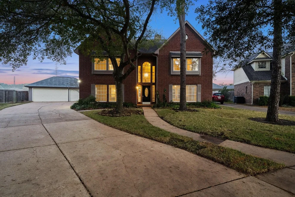 Unit for sale at 1802 Cheyenne River Circle, Sugar Land, TX 77478