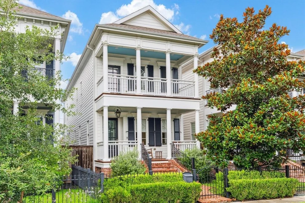 Unit for sale at 339 W 16th Street, Houston, TX 77008