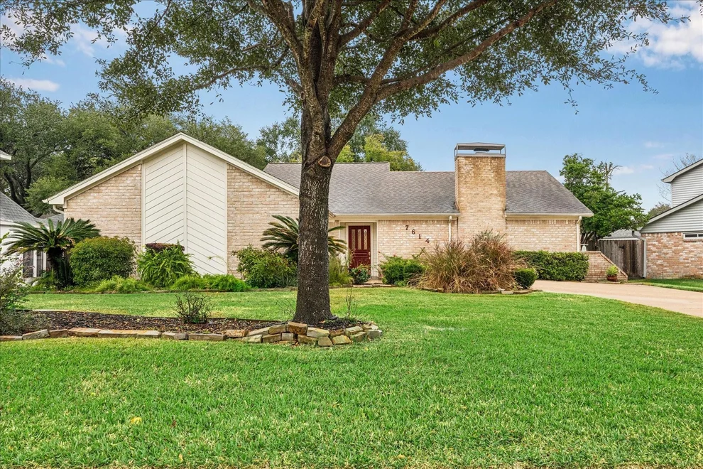 Unit for sale at 7614 Virginia Water Lane, Houston, TX 77095
