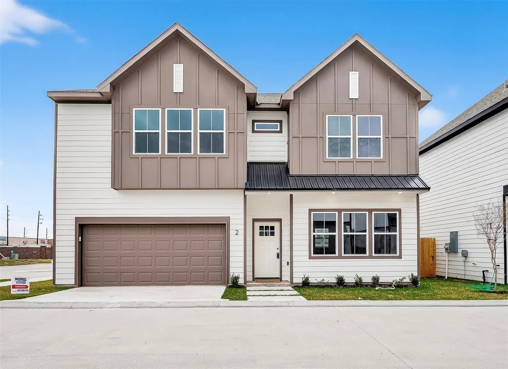 Unit for sale at 6702 Metro Blvd, Houston, TX 77083