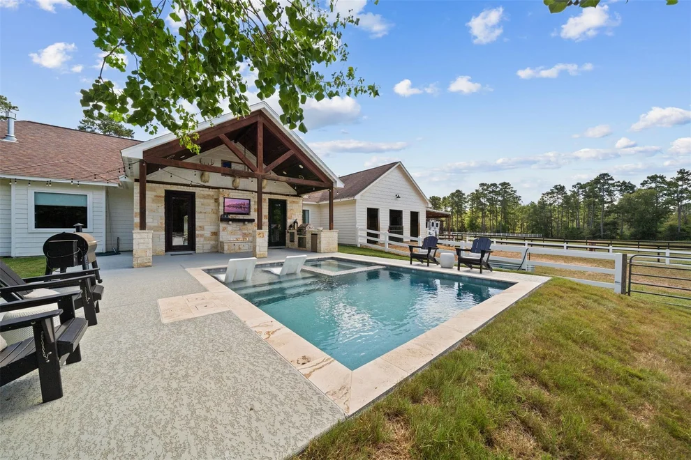 Unit for sale at 46509 Mcgill Road, Plantersville, TX 77363