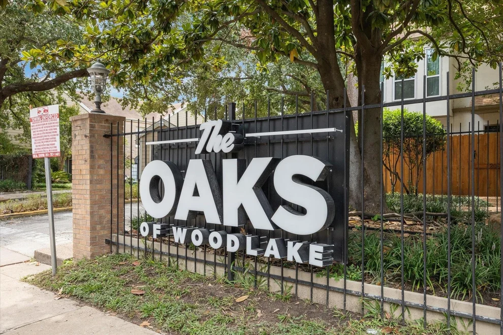 Unit for sale at 2100 Tanglewilde Street Street, Houston, TX 77063