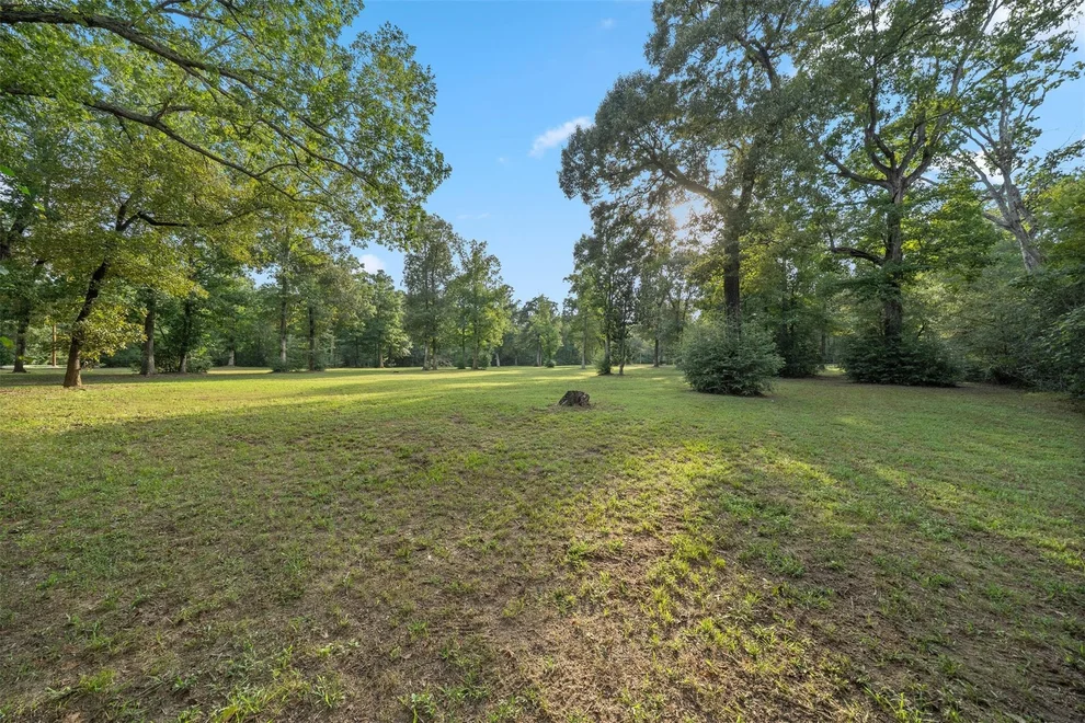 Unit for sale at 6970 Longmire Road, Conroe, TX 77304