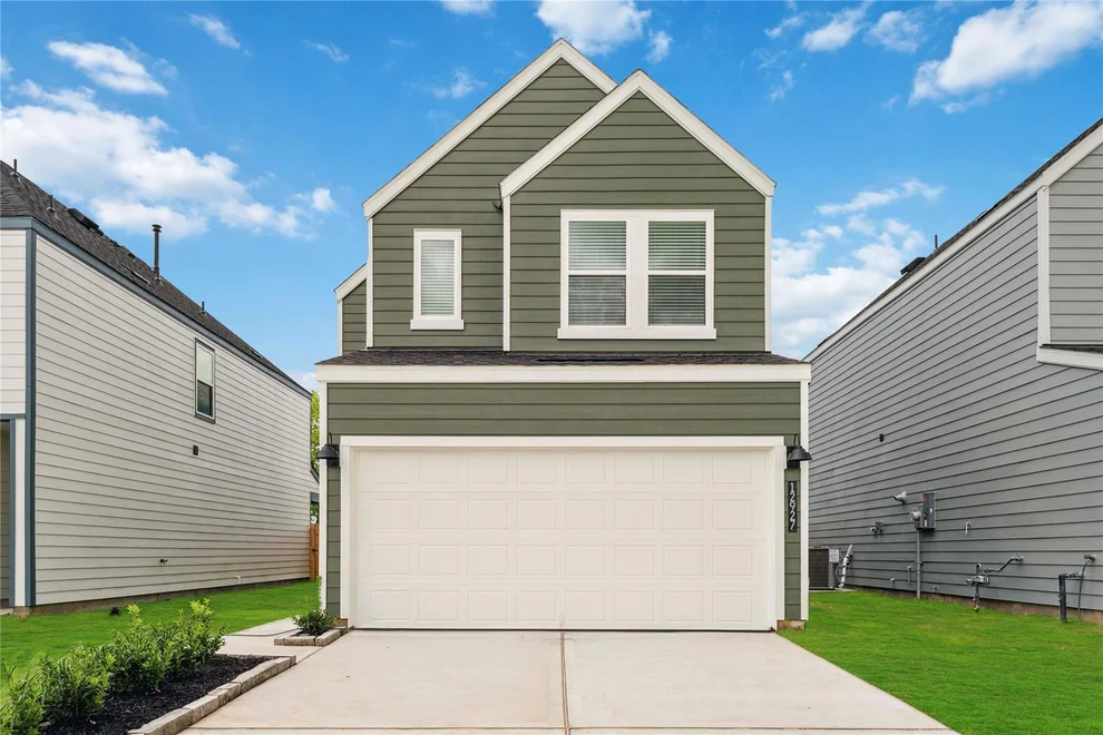 Unit for sale at 4811 Peanut Butter And Jelly Drive, Houston, TX 77048