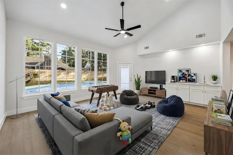 Unit for sale at 11947 Fawnview Drive, Houston, TX 77070