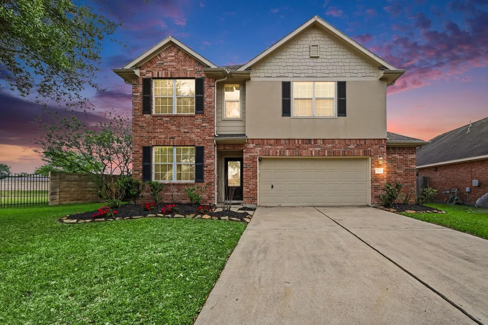 Unit for sale at 9719 Opal Rock Drive, Rosharon, TX 77583