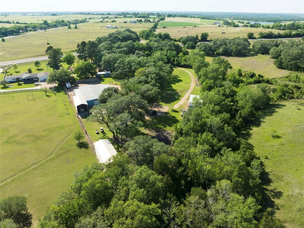 Photo of 0 U.S. 77, La Grange, TX 78945