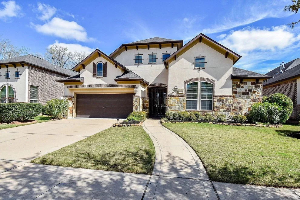 Unit for sale at 9515 Spring Rose Drive, Missouri City, TX 77459