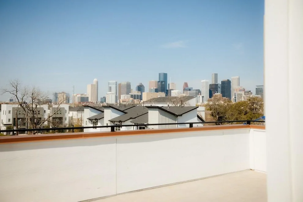 Unit for sale at 2805 Delano Street, Houston, TX 77004