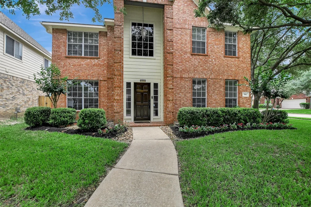 Unit for sale at 7802 Autumn Hollow Lane, Houston, TX 77041