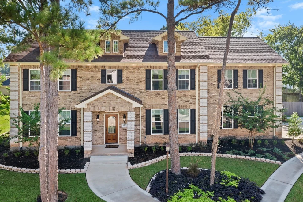 Unit for sale at 172 Bent Tree Lane, Montgomery, TX 77356