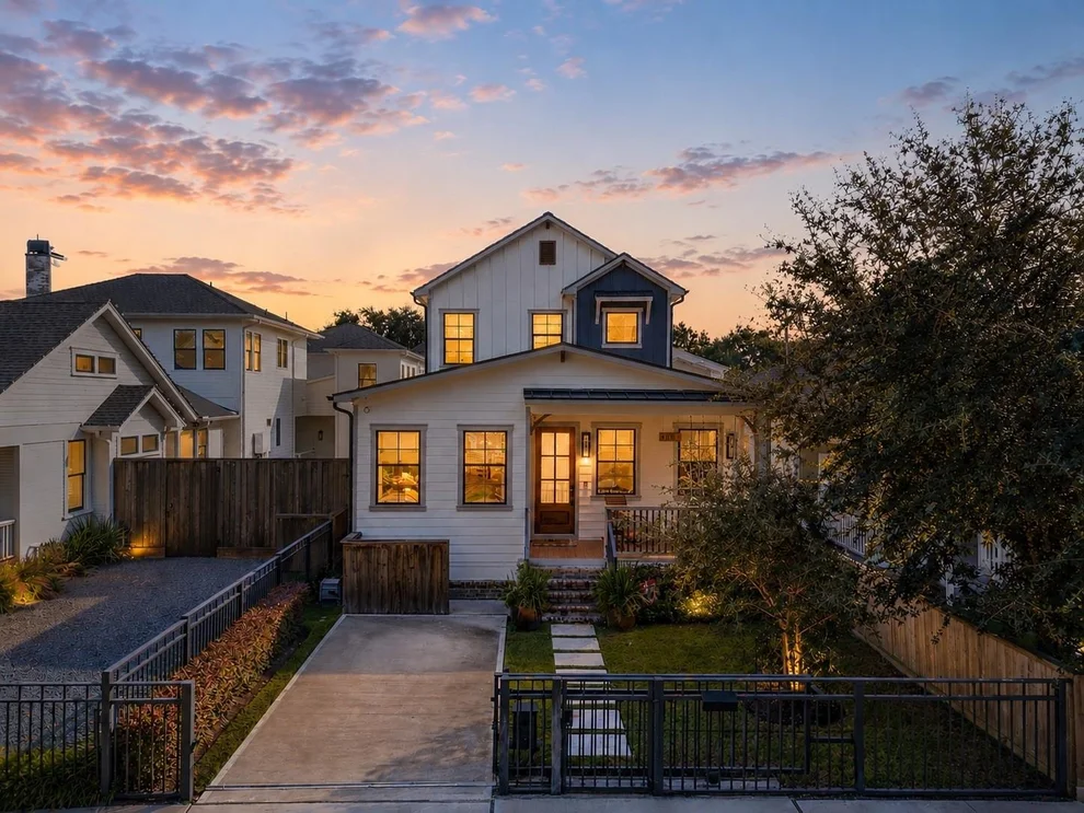 Unit for sale at 1512 Ashland Street, Houston, TX 77008