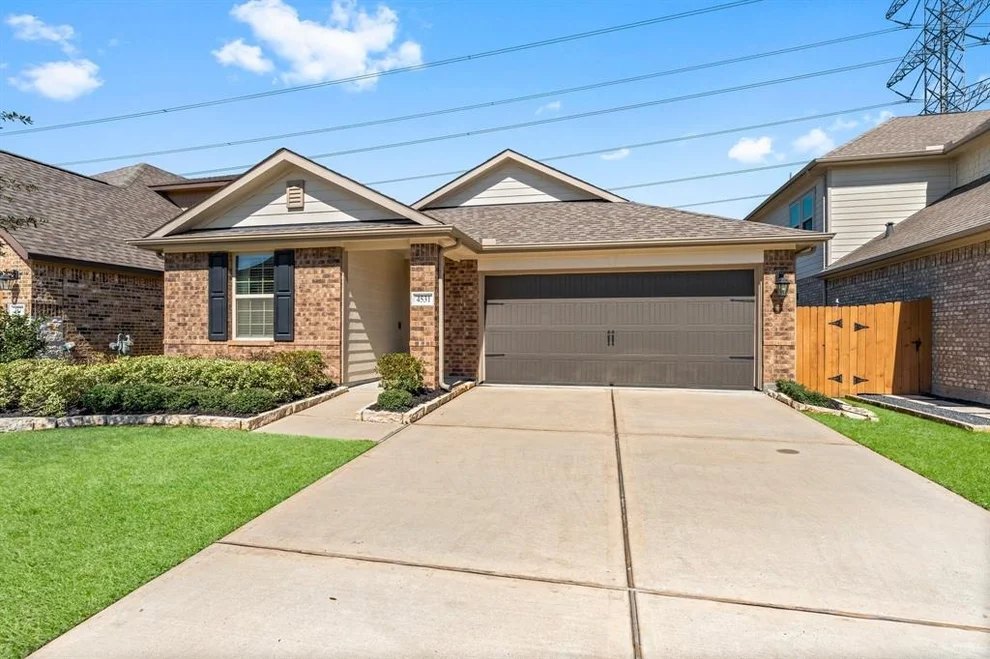 Unit for sale at 4531 Overlook Bend Drive, Spring, TX 77386