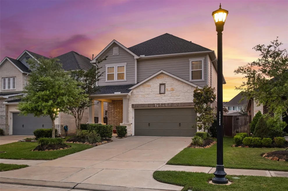 Unit for sale at 2838 Northwood Pines Lane, Katy, TX 77494