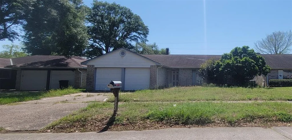Unit for sale at 8222 Forest Point Drive, Humble, TX 77338