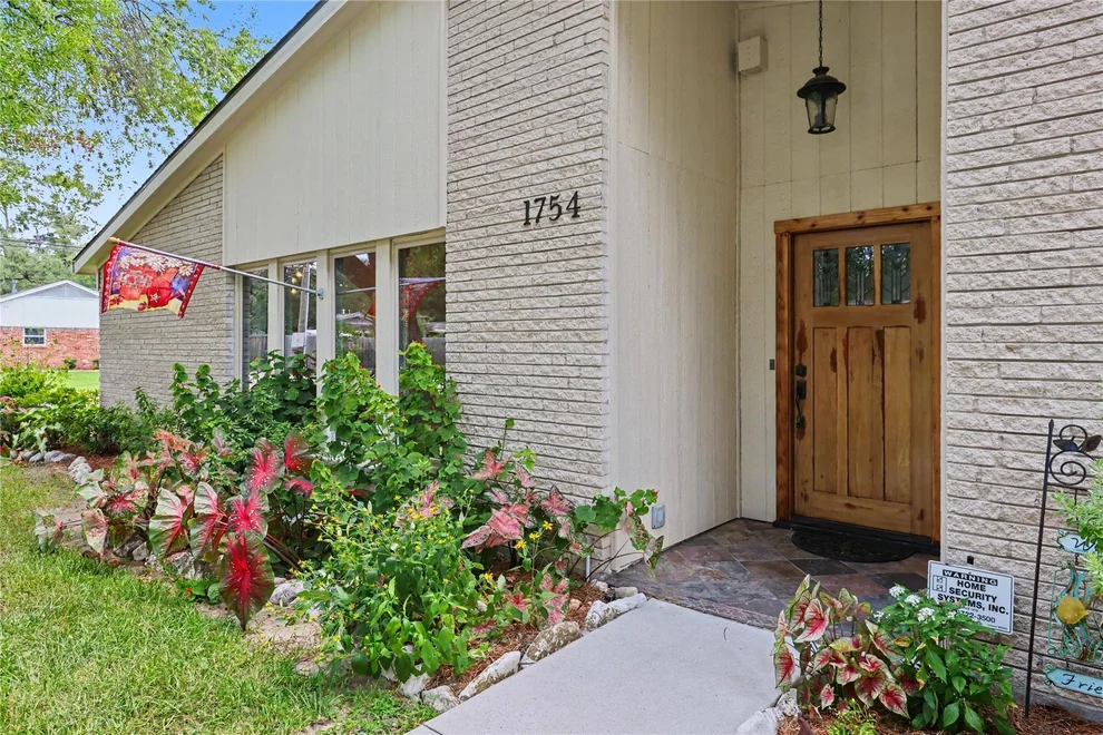 Unit for sale at 1754 Nocturne Lane, Houston, TX 77043