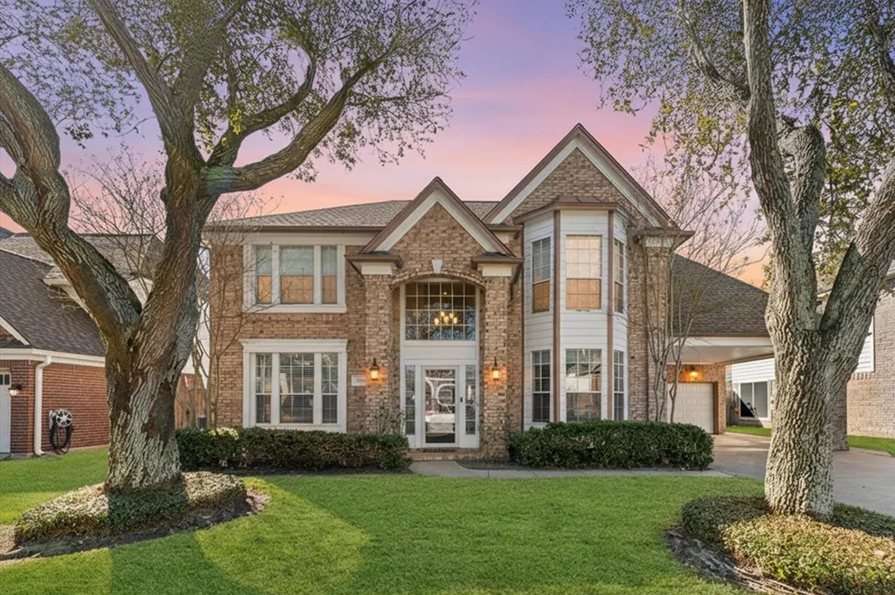 Unit for sale at 1802 Wynforest Drive, Deer Park, TX 77536