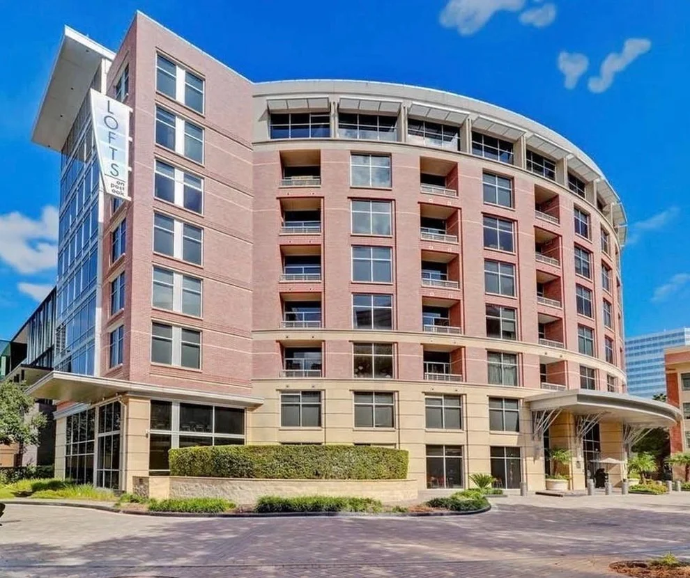 Unit for sale at 1901 Post Oak Boulevard, Houston, TX 77056