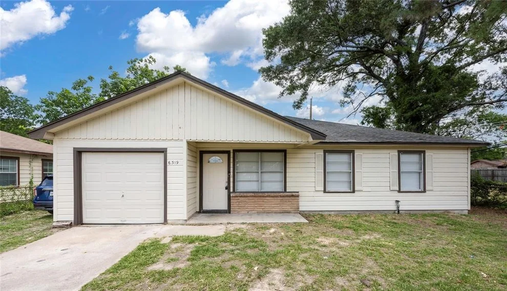 Unit for sale at 6319 Winfield Road, Houston, TX 77050