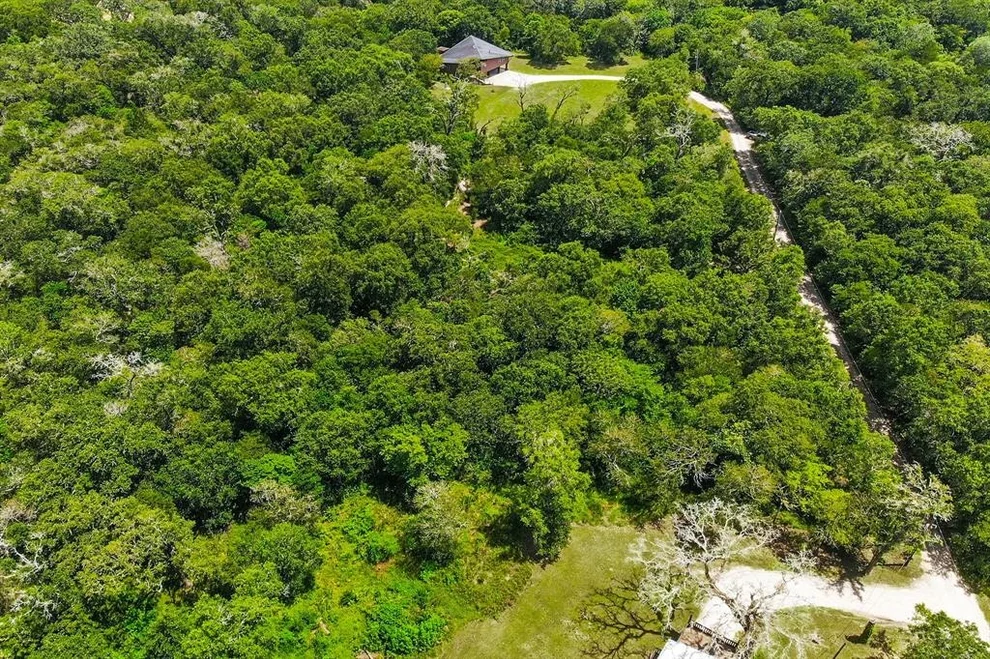 Unit for sale at 9504 Fm 1462 Road, Alvin, TX 77511