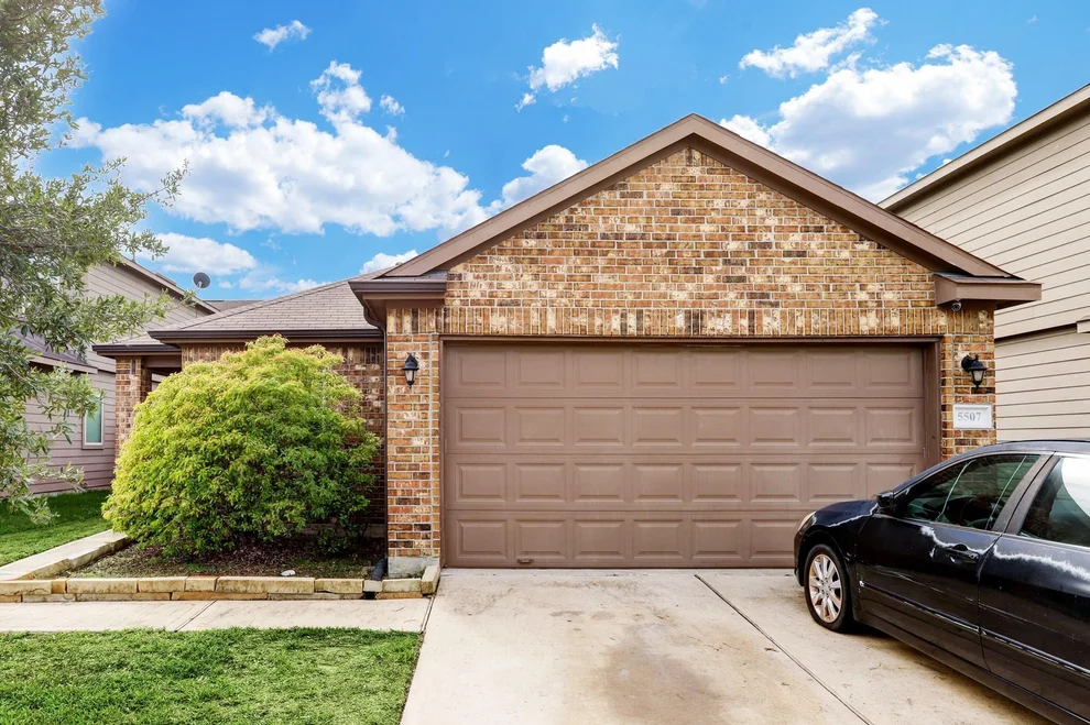 Unit for sale at 5507 Casa Mila Drive, Katy, TX 77449