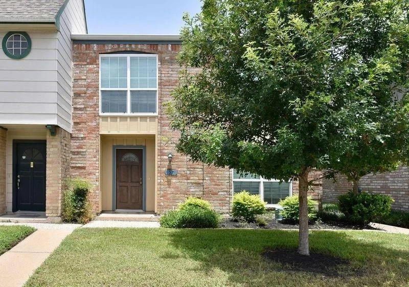 Unit for sale at 11002 Hammerly Boulevard, Houston, TX 77043