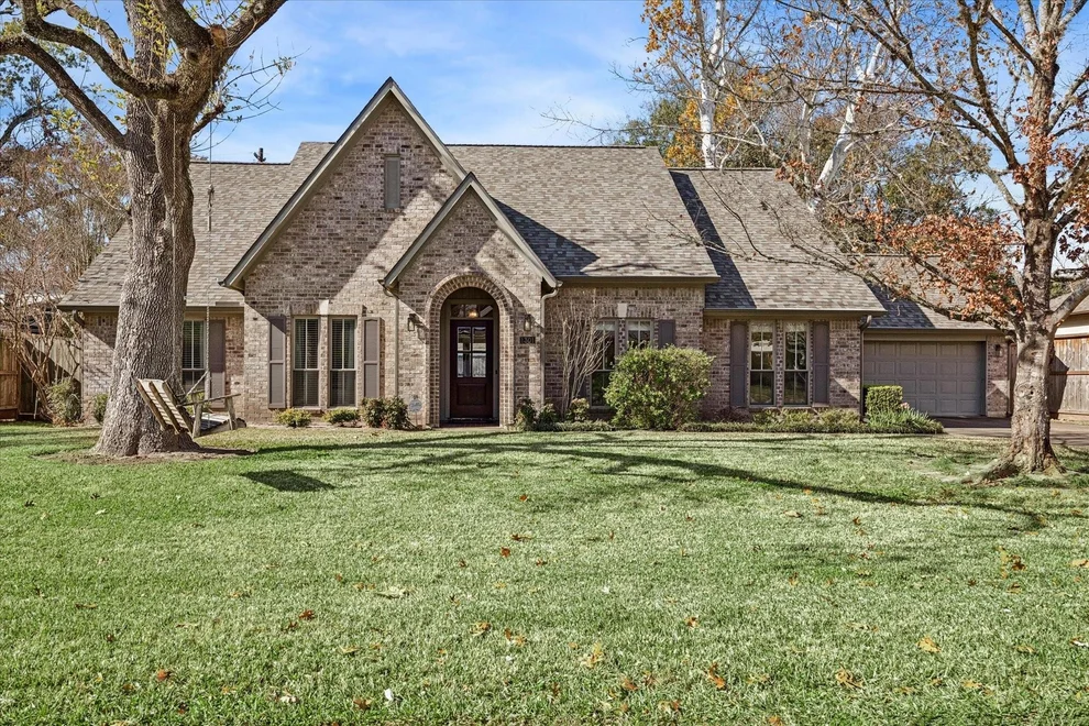 Unit for sale at 1301 Ben Hur Drive, Spring Valley Village, TX 77055