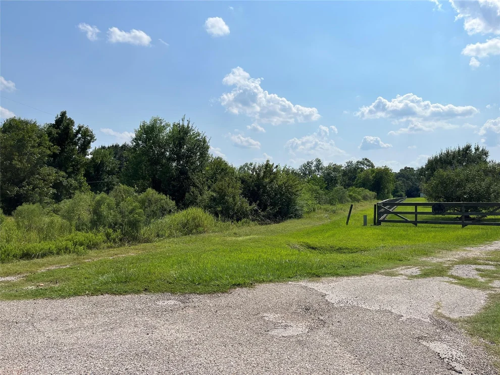 Unit for sale at 5757 Burnett Road, Manvel, TX 77578
