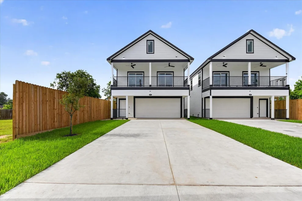 Unit for sale at 3434 Sunbeam Street, Houston, TX 77051